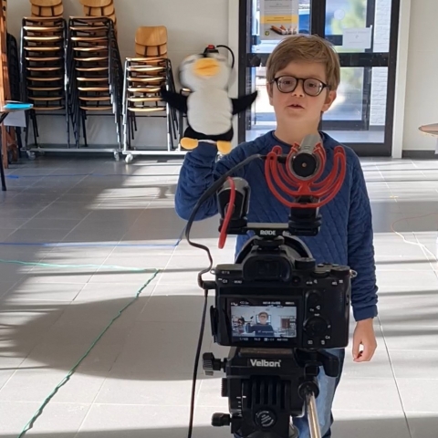 Help je ons spelen? 