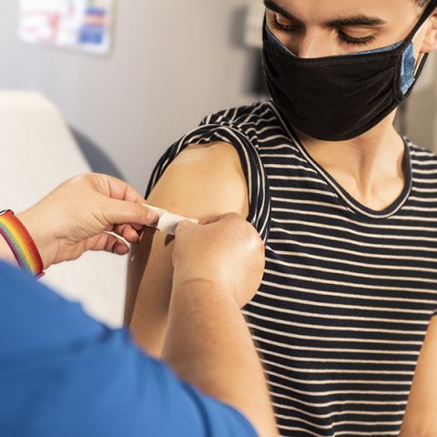 Vaccinatie van jongeren met onderliggende aandoening vanaf 12 jaar